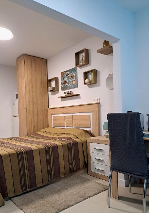 Апартаменты Comfortable Studio With Sea View Бенидорм Экстерьер фото