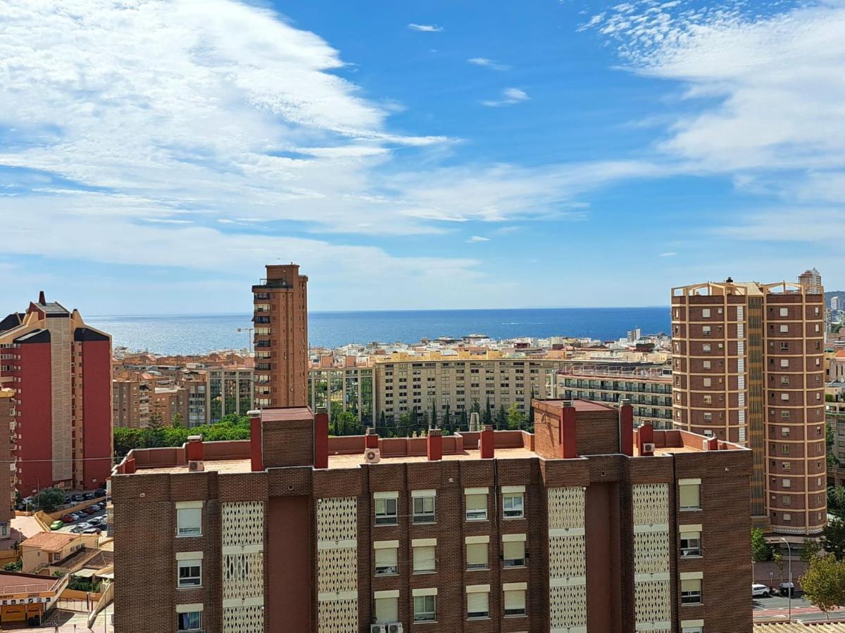 Апартаменты Comfortable Studio With Sea View Бенидорм Экстерьер фото